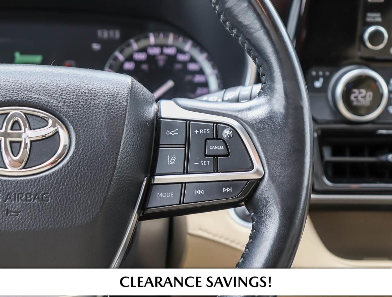 2020 Toyota Highlander XLE 4dr All-wheel Drive Photo