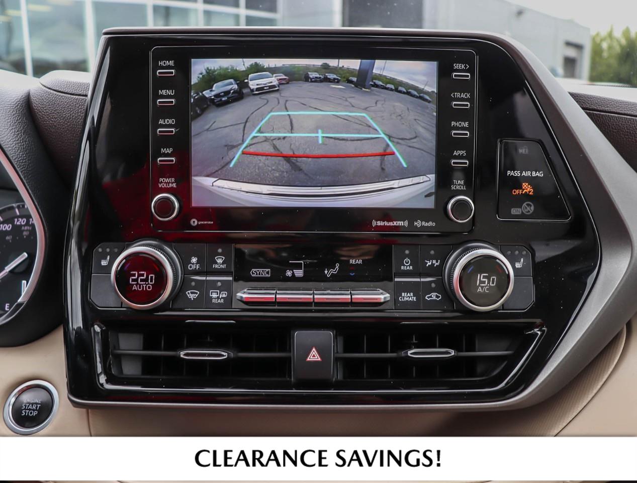 2020 Toyota Highlander XLE 4dr All-wheel Drive Photo