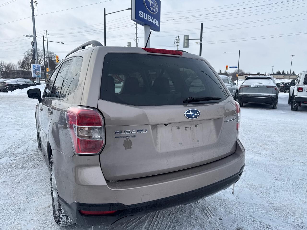 2015 Subaru Forester 2.5i Convenience Package (CVT) 4dr All-Wheel Drive Photo