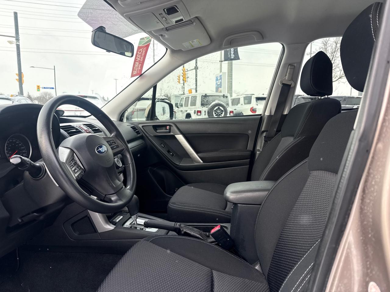 2015 Subaru Forester 2.5i Convenience Package (CVT) 4dr All-Wheel Drive Photo