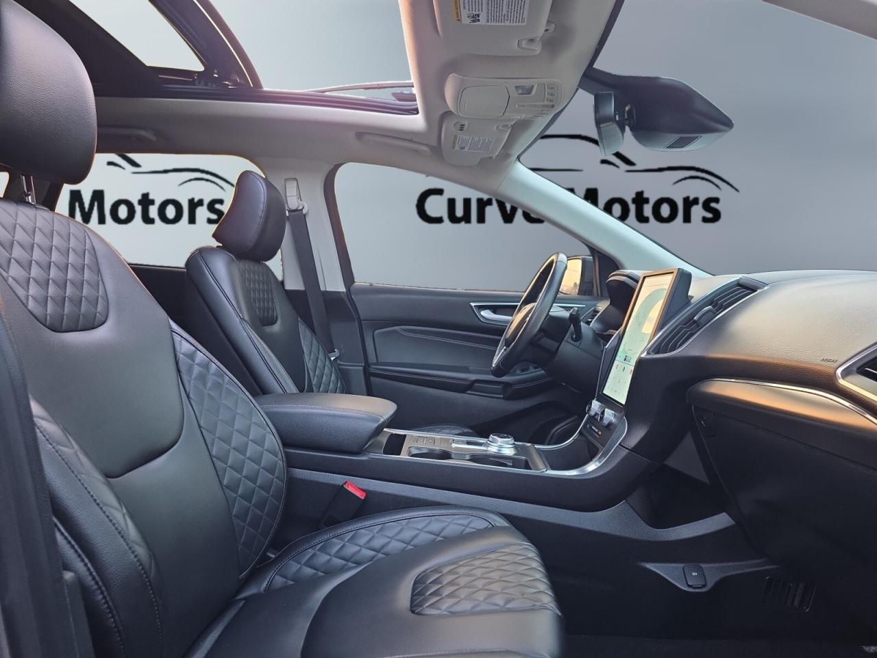 2023 Ford Edge Titanium AWD * 12 SCREEN / PANORAMIC ROOF / B&O SO Photo