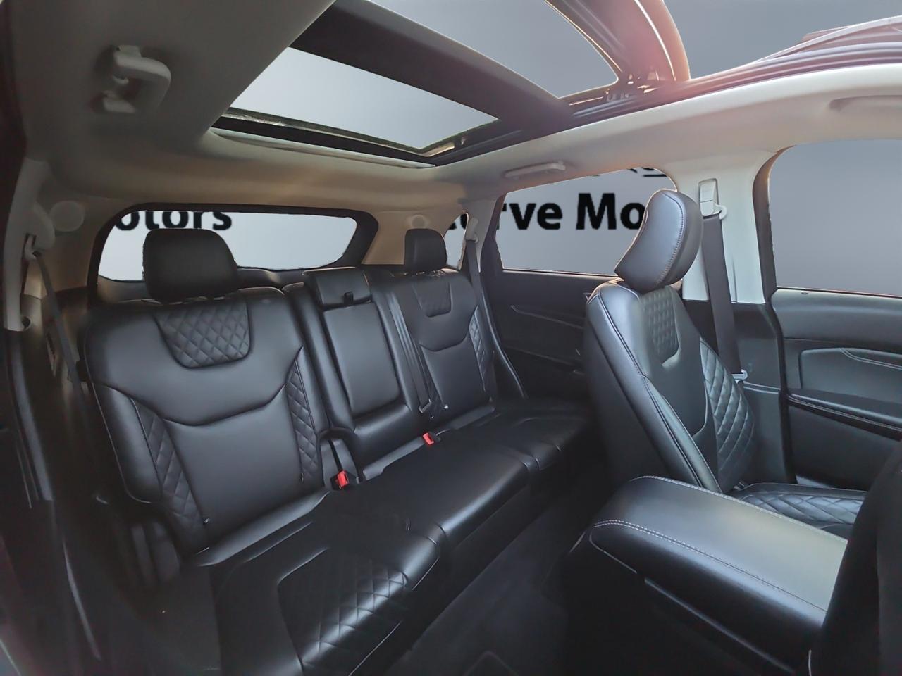 2023 Ford Edge Titanium AWD * 12 SCREEN / PANORAMIC ROOF / B&O SO Photo