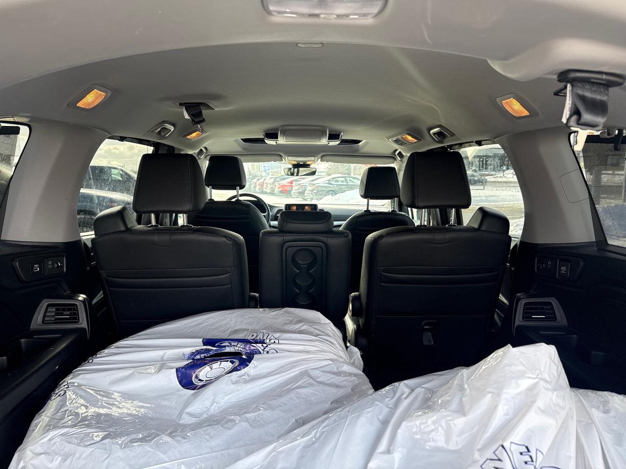 2022 Honda Odyssey EX-L RES Passenger Van Photo