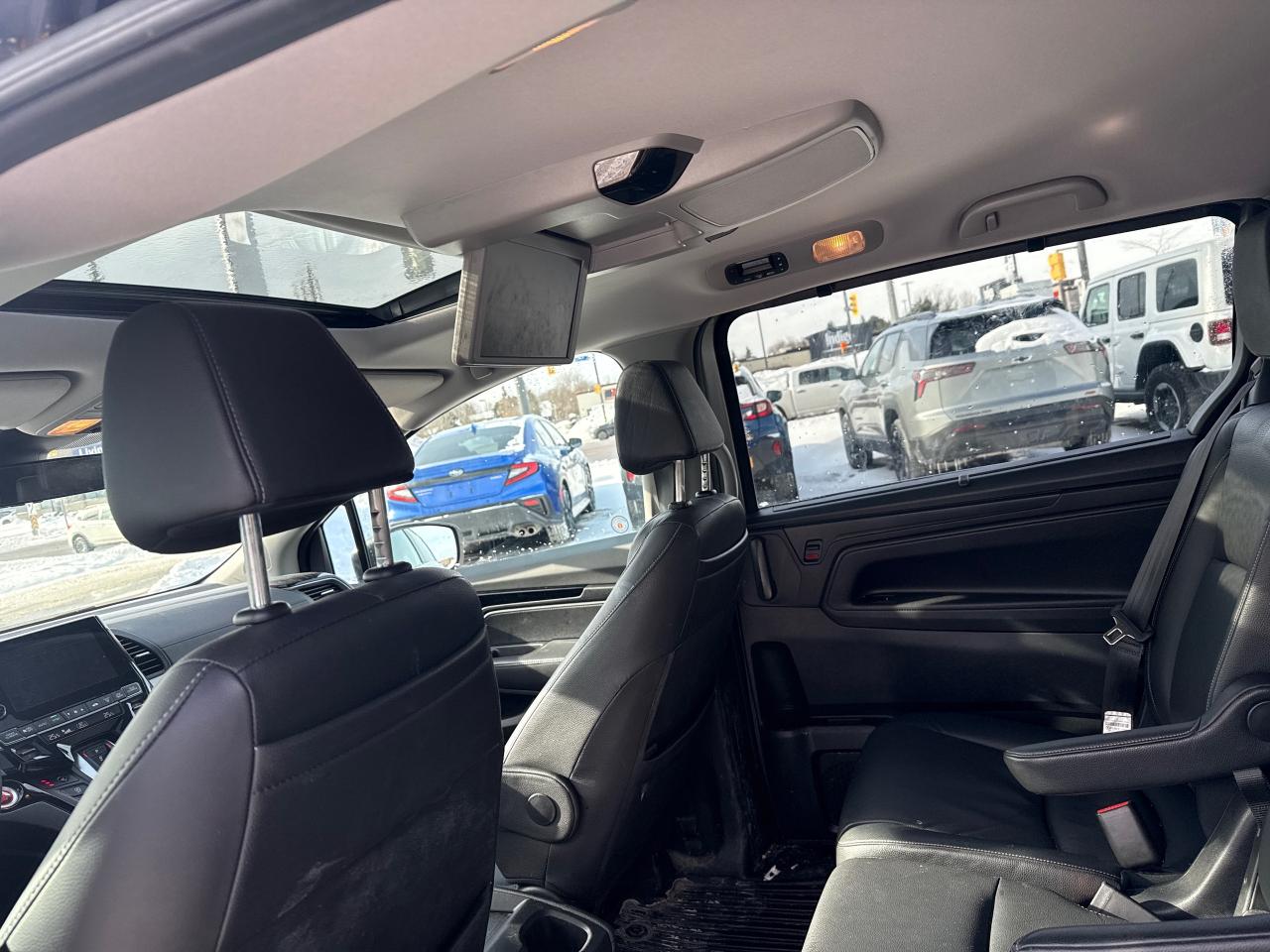 2022 Honda Odyssey EX-L RES Passenger Van Photo