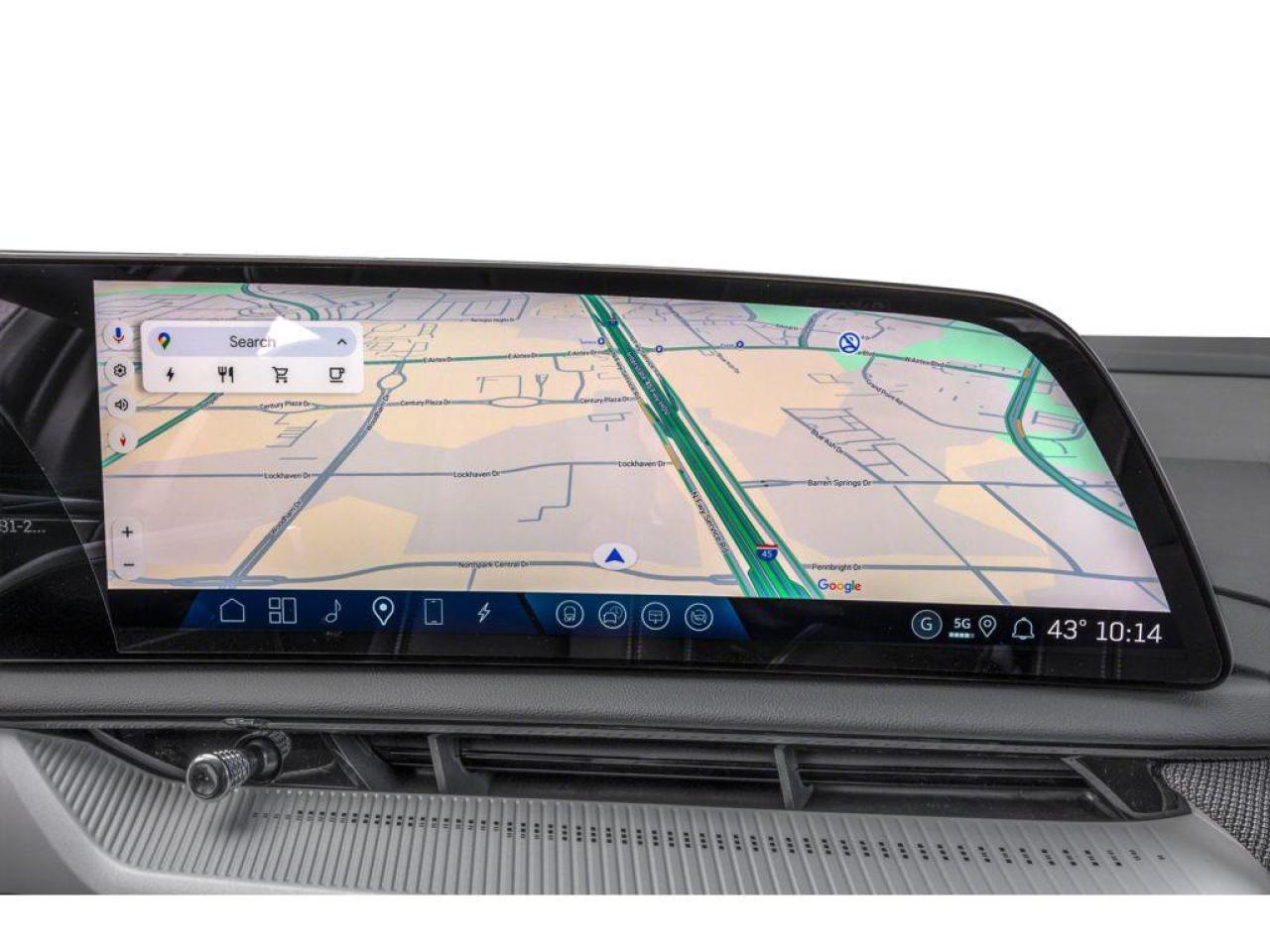 2026 Cadillac OPTIQ Luxury 4dr Photo