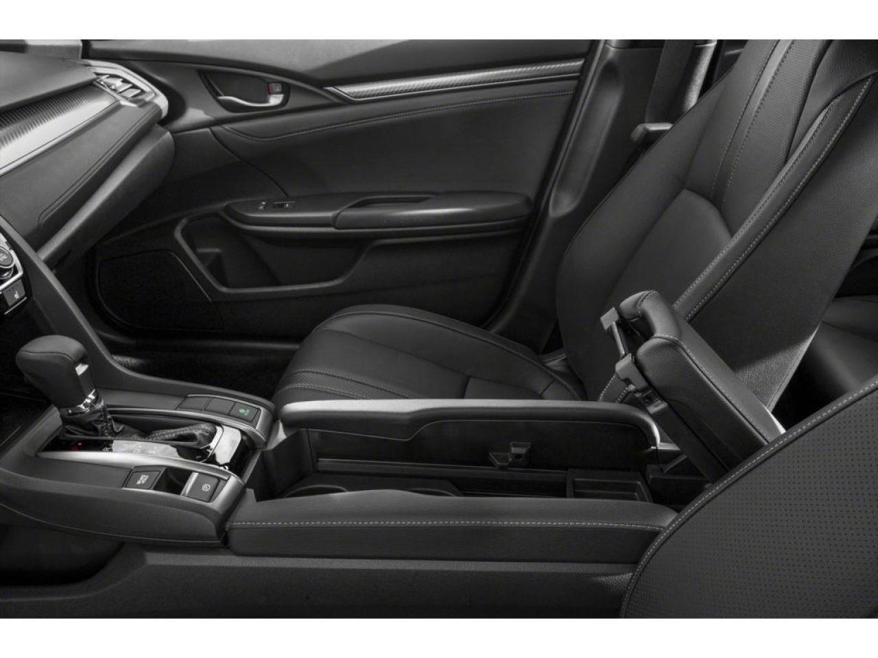 2018 Honda Civic Sport Touring (CVT) 4dr Hatchback Photo