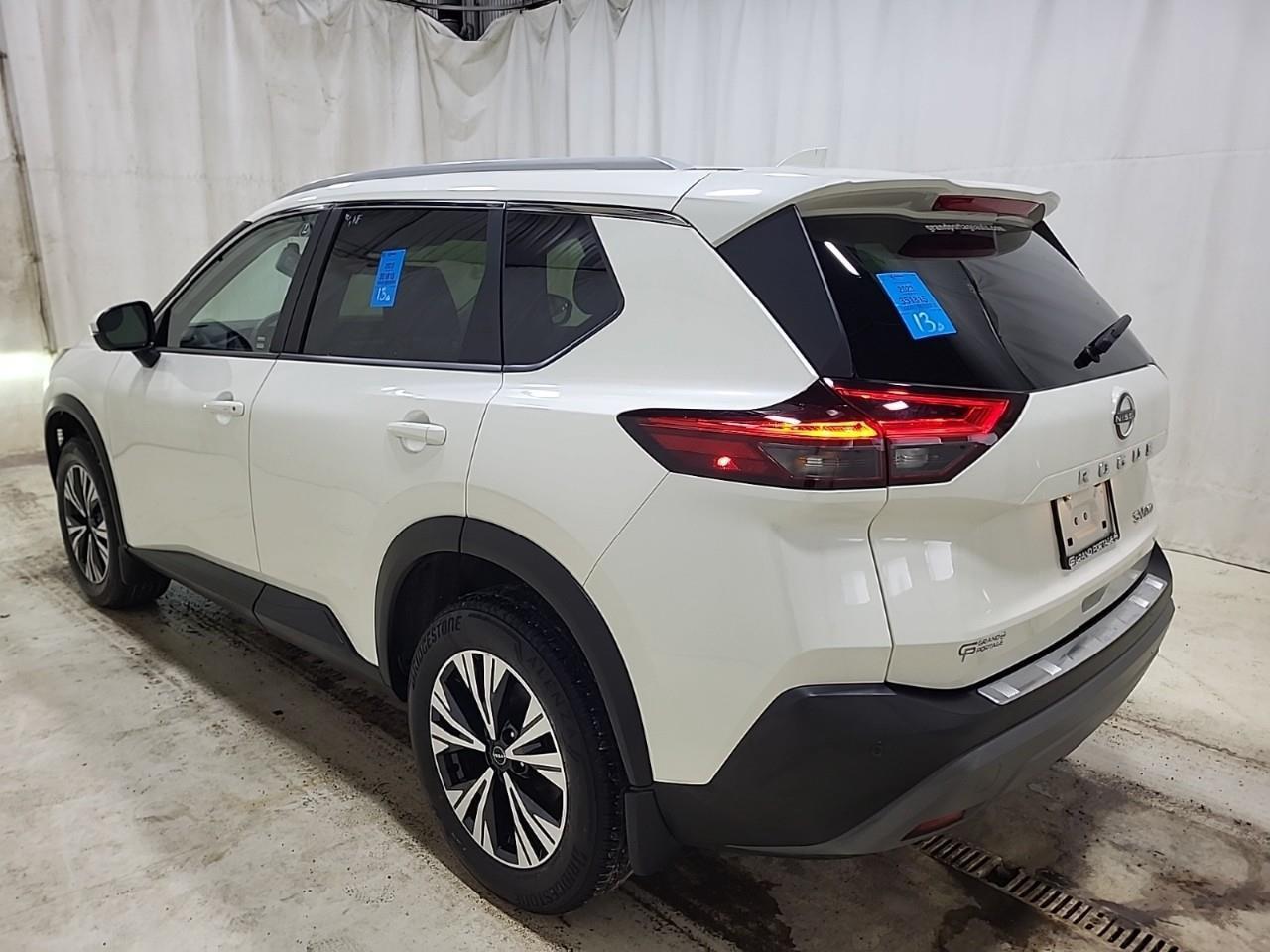 2023 Nissan Rogue SV Moonroof 4dr All-Wheel Drive Sport Utility Photo