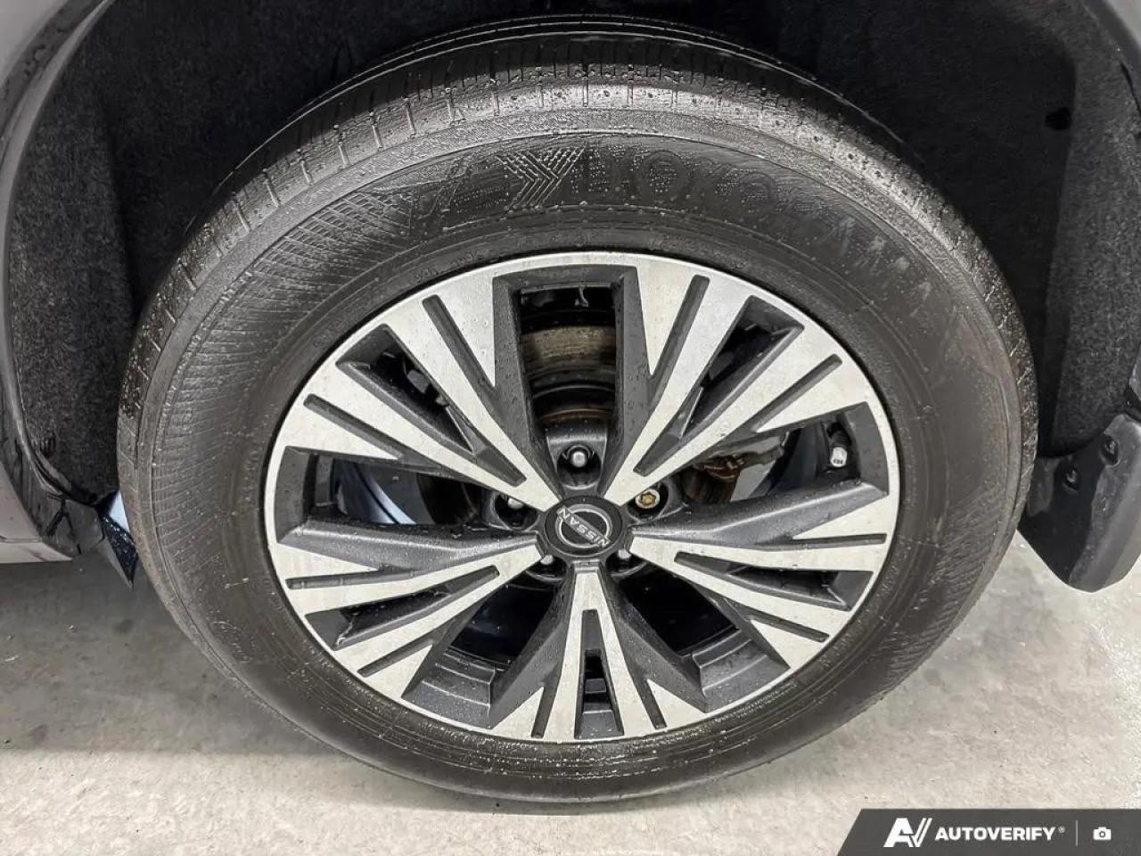 2023 Nissan Rogue SV Moonroof 4dr All-Wheel Drive Sport Utility Photo