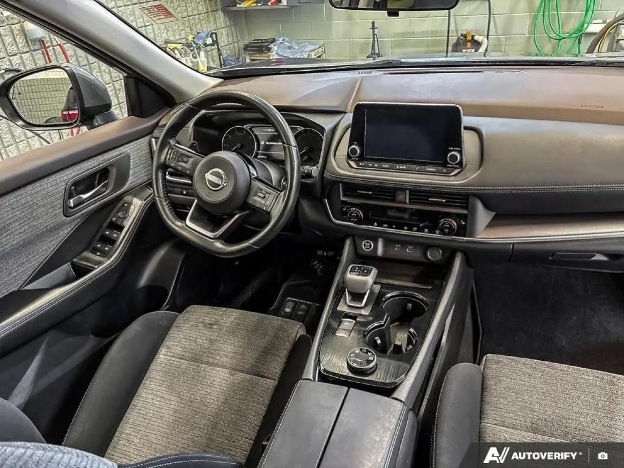 2023 Nissan Rogue SV Moonroof 4dr All-Wheel Drive Sport Utility Photo