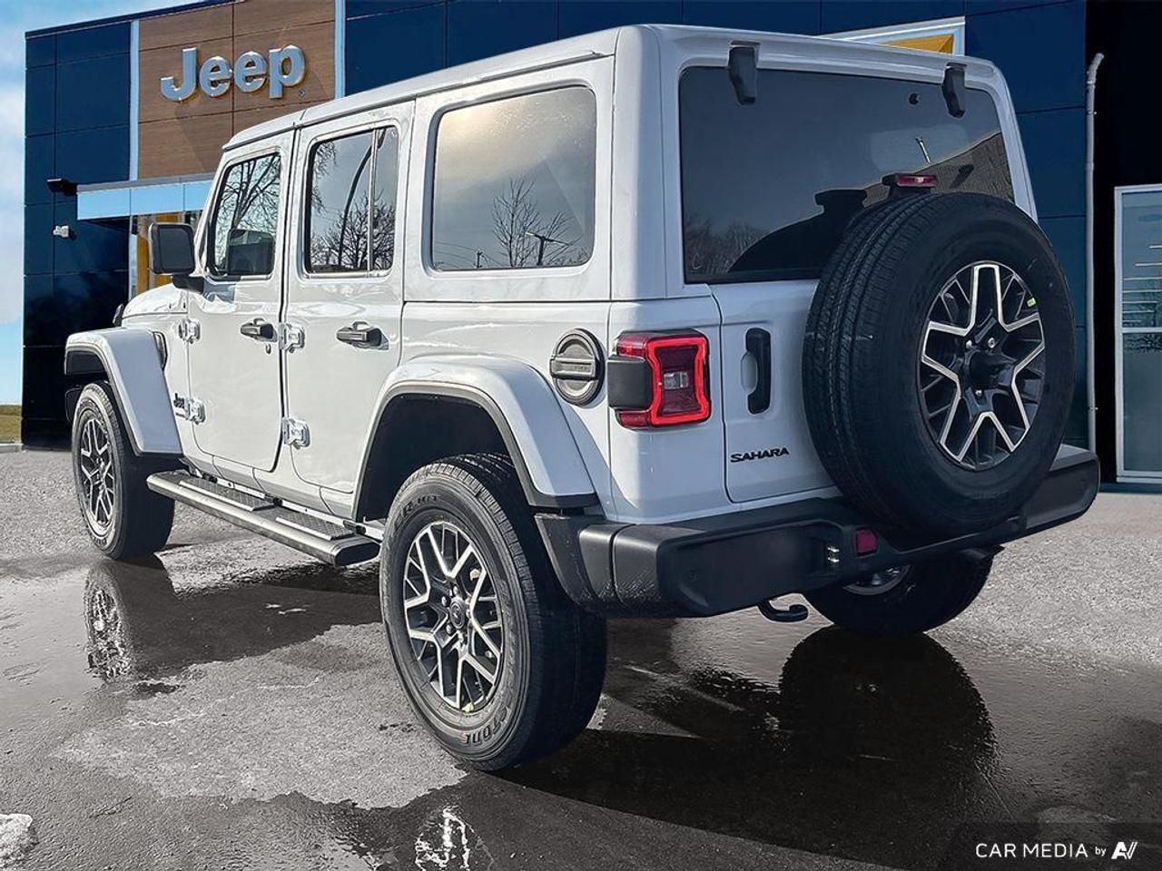 2026 Jeep Wrangler SAHARA 4DR 4X4 Photo