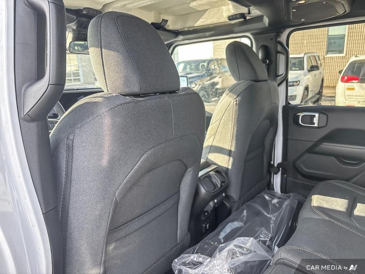 2026 Jeep Wrangler SAHARA 4DR 4X4 Photo