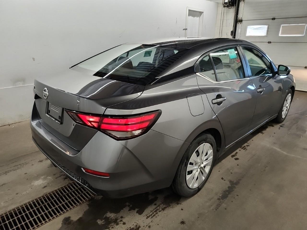 2023 Nissan Sentra  Photo