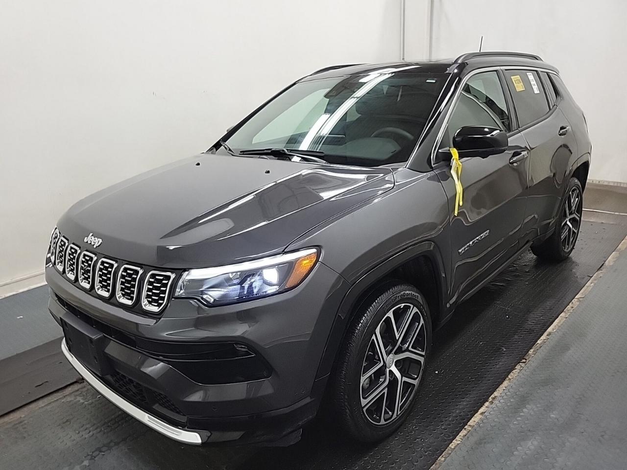 2024 Jeep Compass Limited   PANO ROOF   360 CAM   ALPINE AUDIO   DRI Photo0