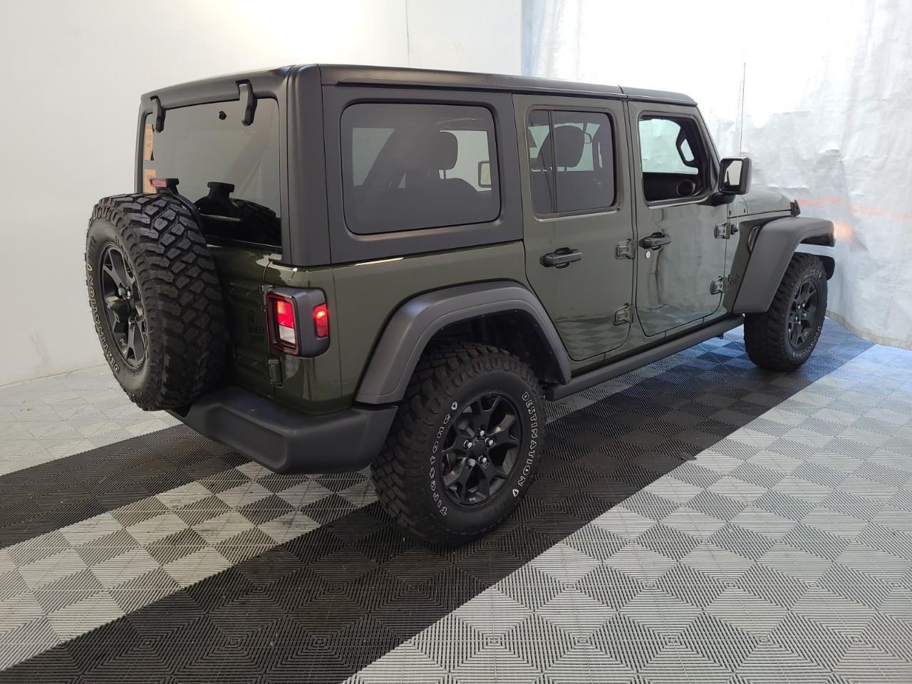2023 Jeep Wrangler Sport 4dr 4x4 Photo4