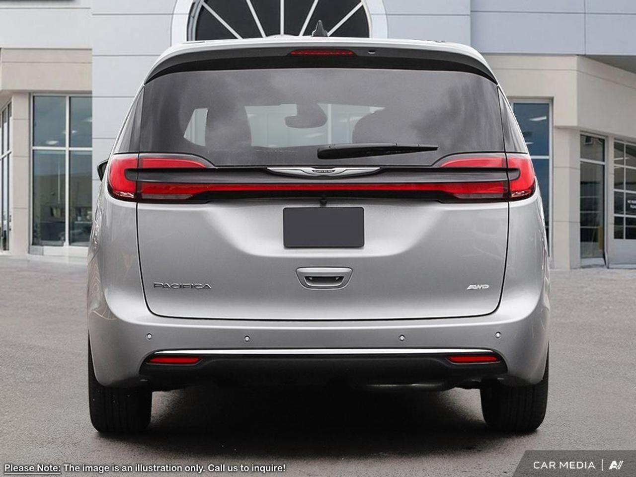 2026 Chrysler Pacifica Select All-Wheel Drive Passenger Van Photo4