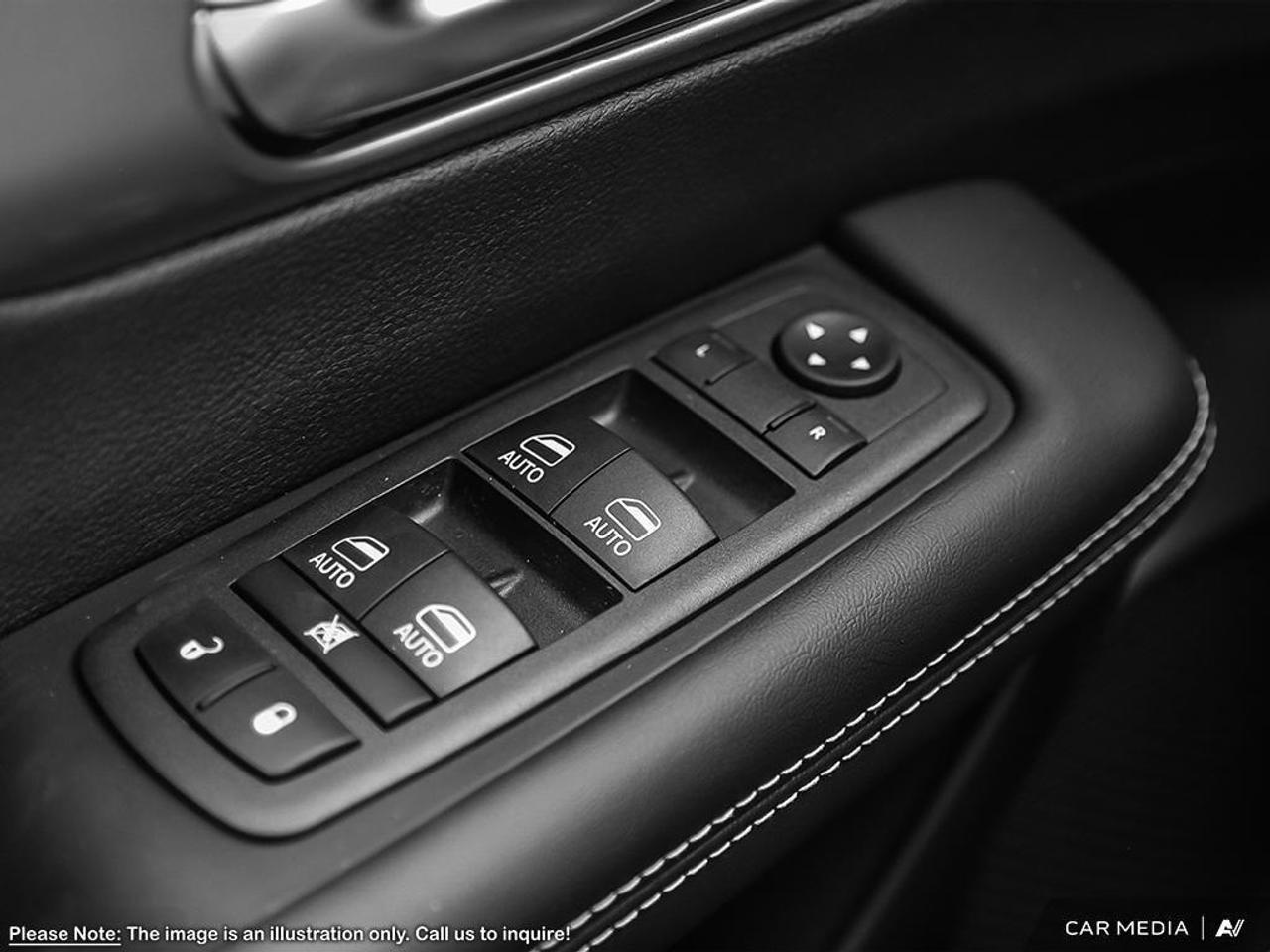 2026 Chrysler Pacifica Select All-Wheel Drive Passenger Van Photo