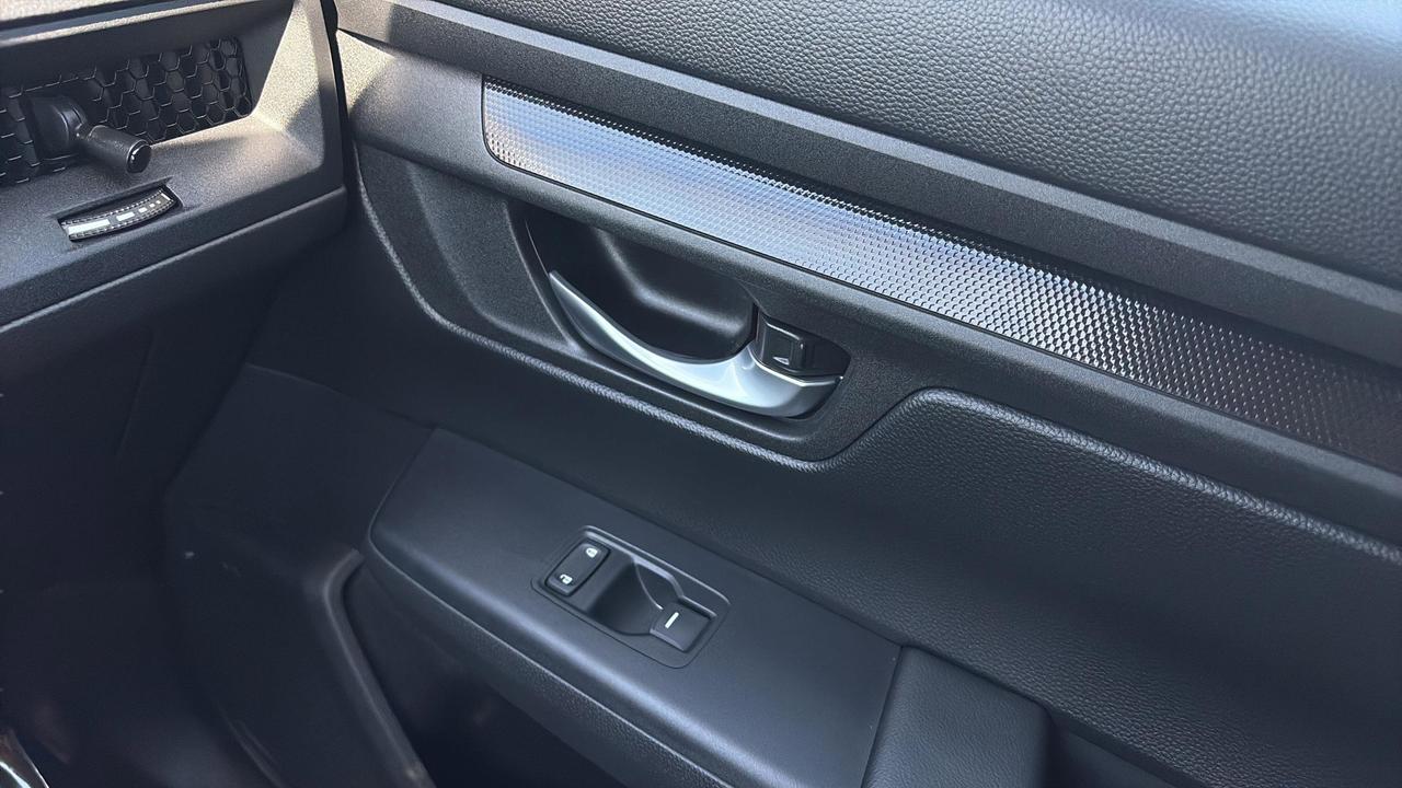 2024 Honda CR-V LX Photo