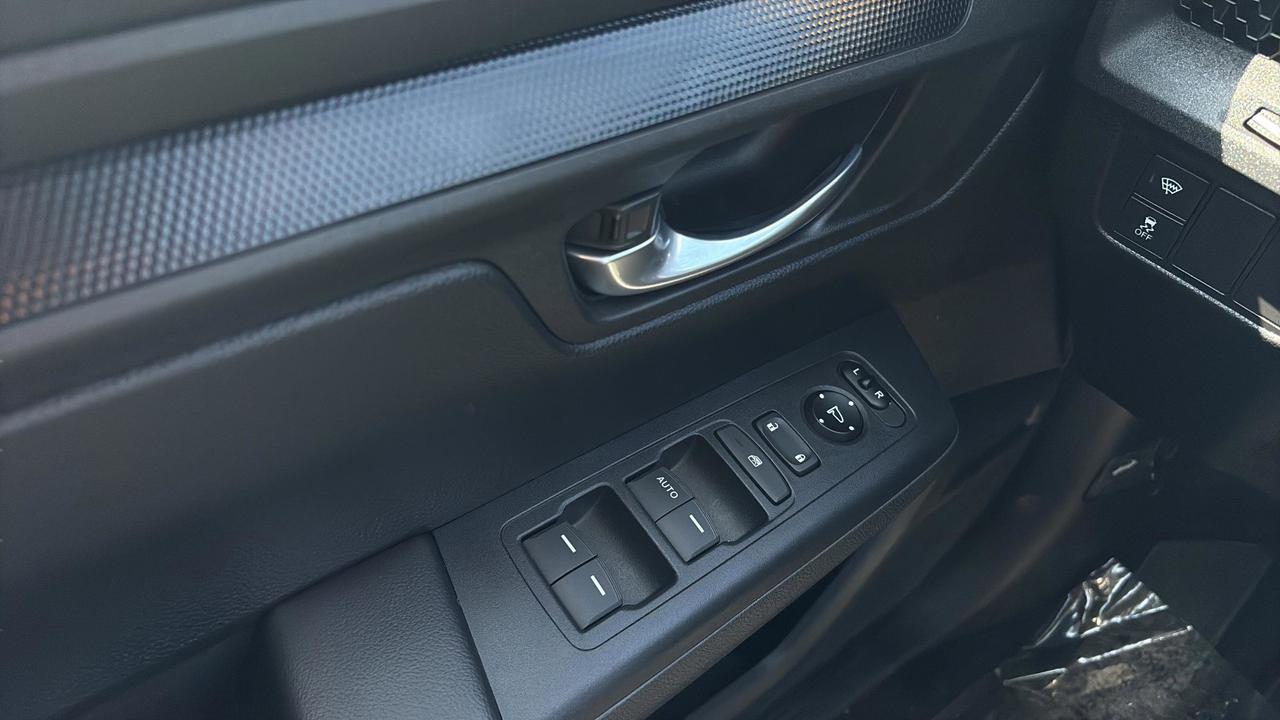 2024 Honda CR-V LX Photo