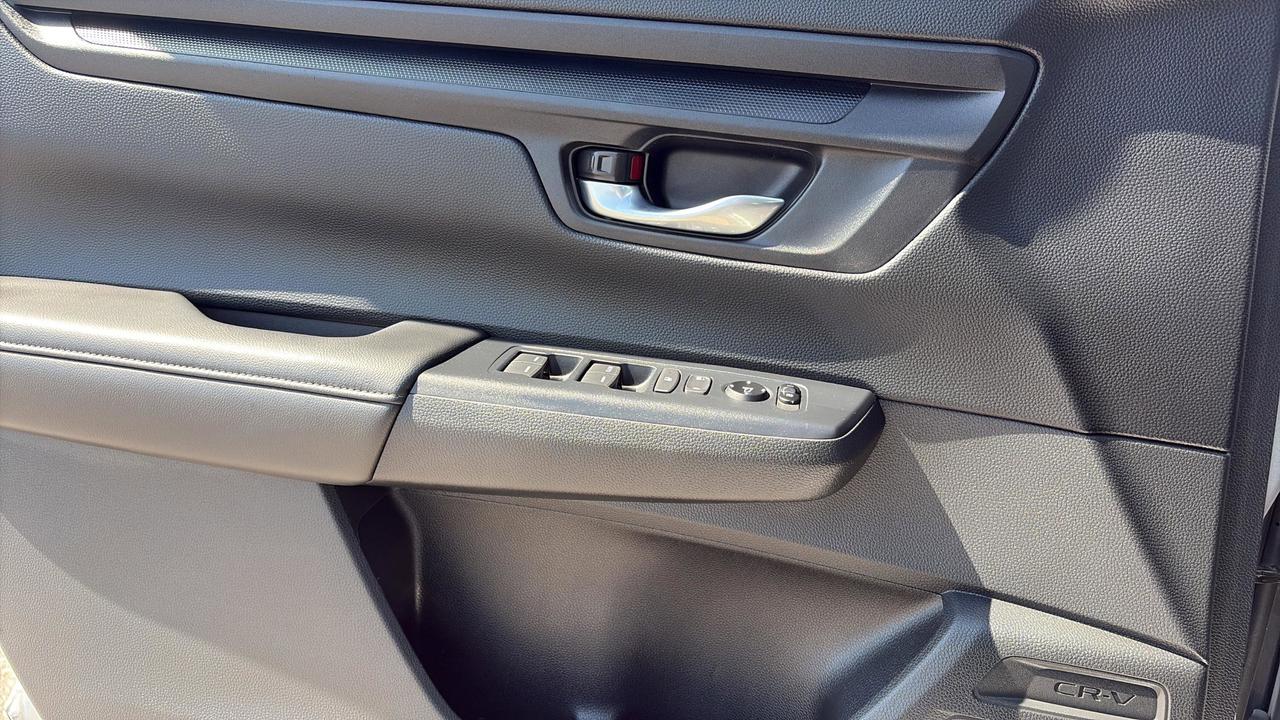 2024 Honda CR-V LX Photo