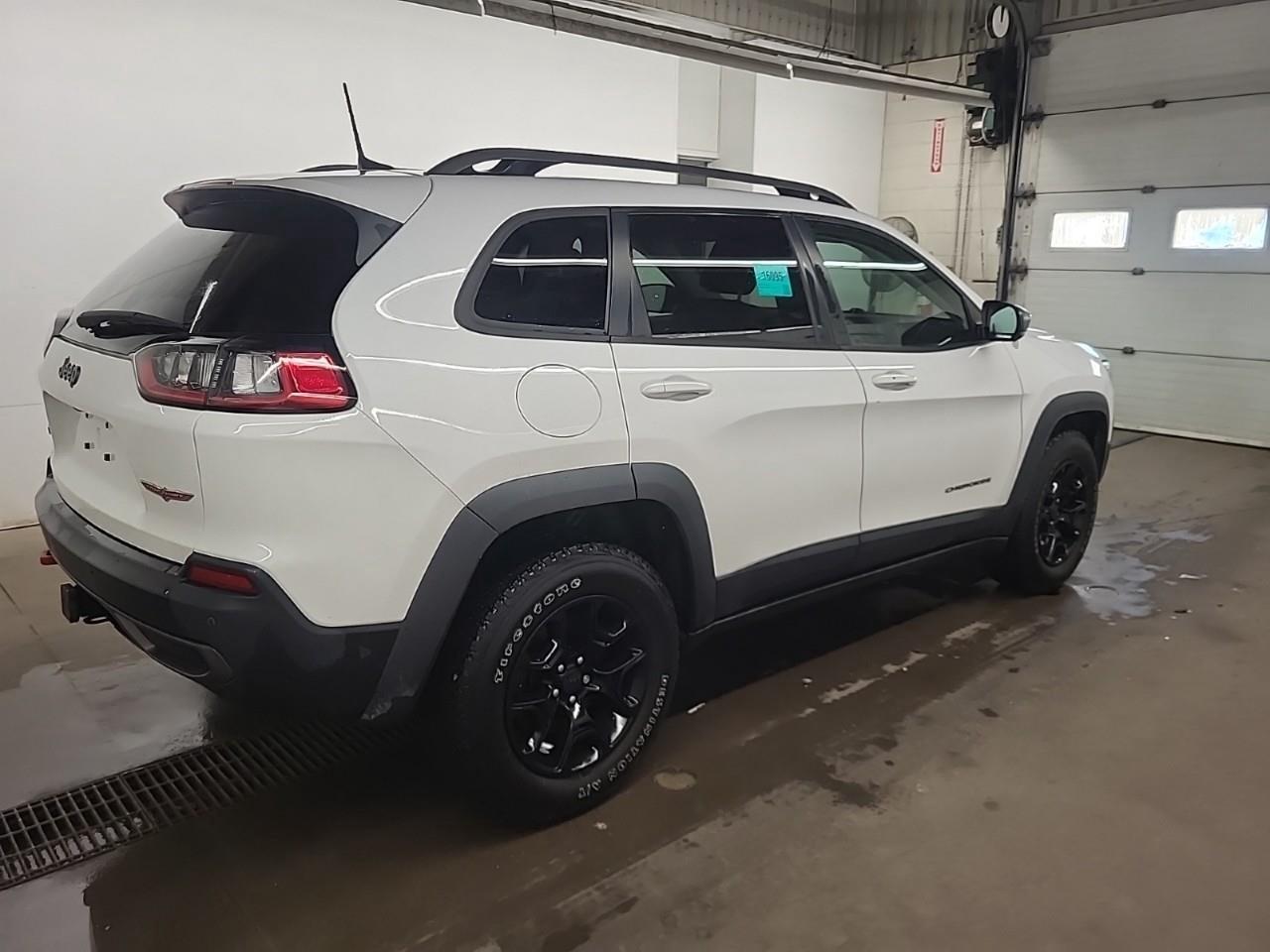 2020 Jeep Cherokee Trailhawk 4dr 4x4 Photo