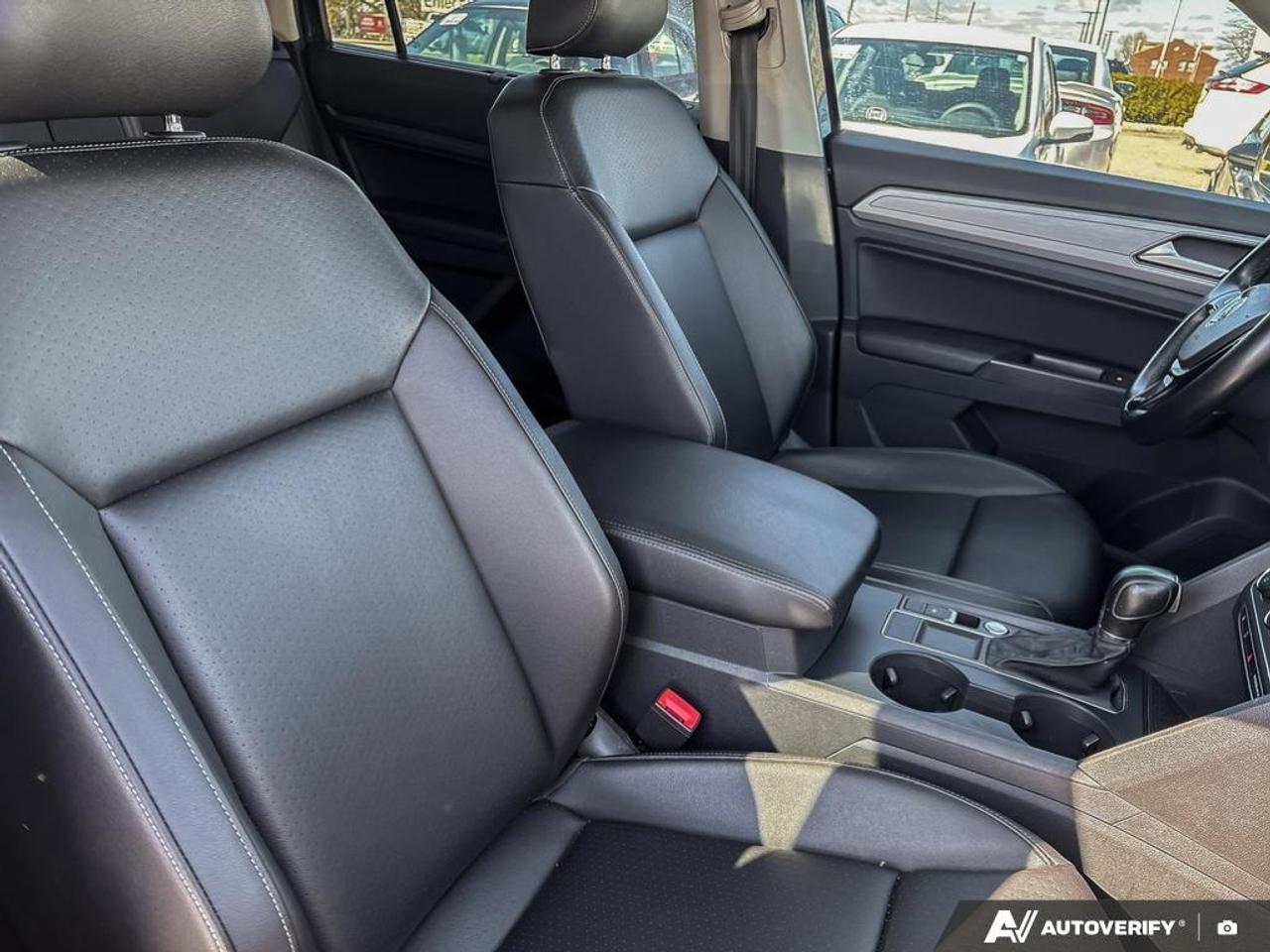 2018 Volkswagen Atlas 2.0 TSI Comfortline 4dr Front-Wheel Drive Photo