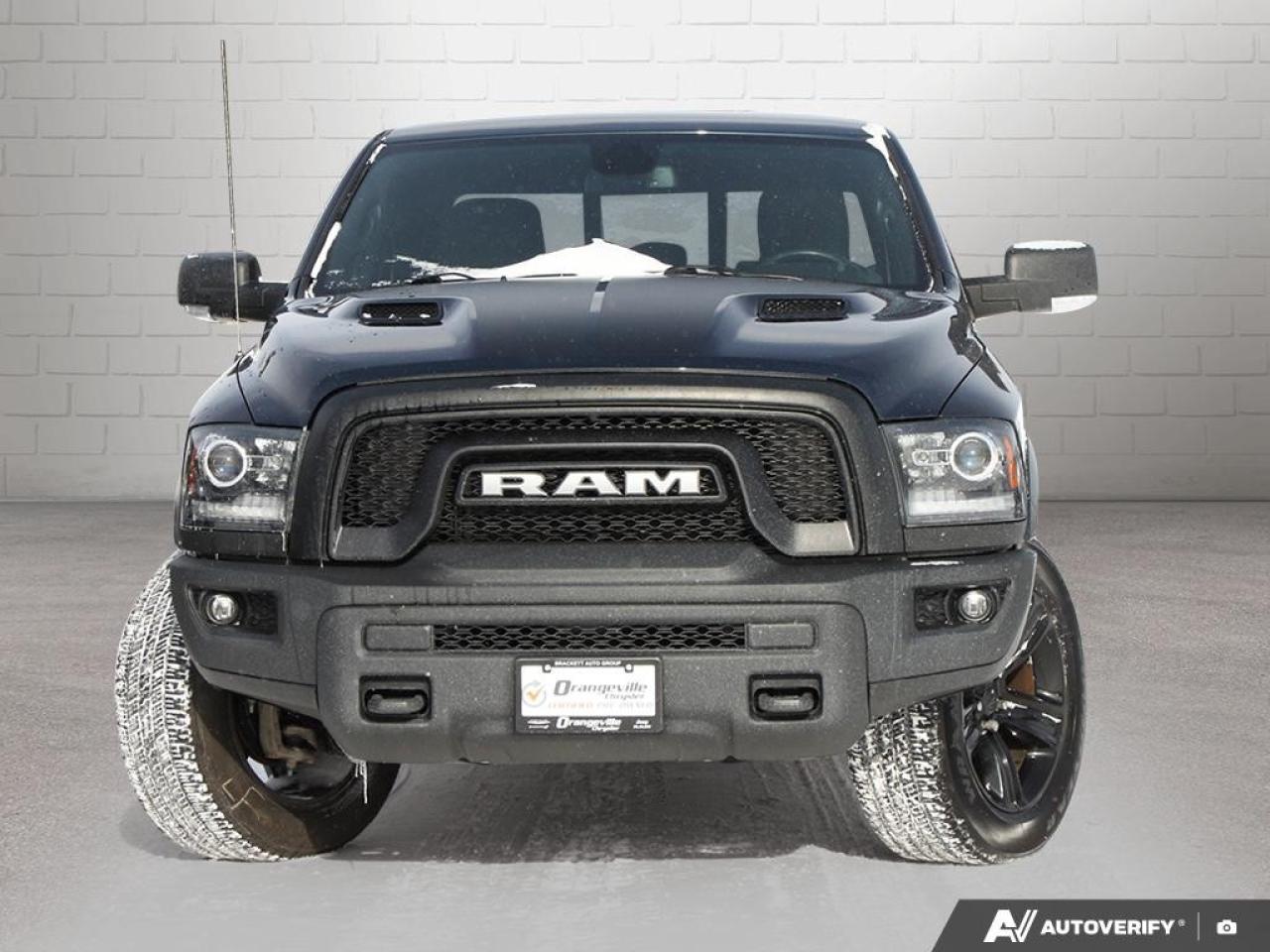 2023 RAM 1500 Classic WARLOCK 4X4 CREW CAB 5'7" BOX Photo