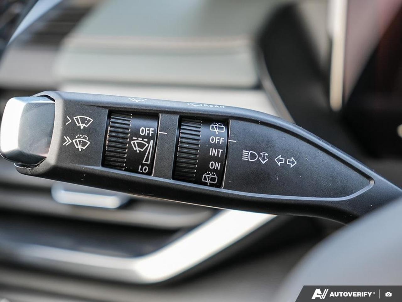 2026 GMC Acadia AWD AT4 Photo