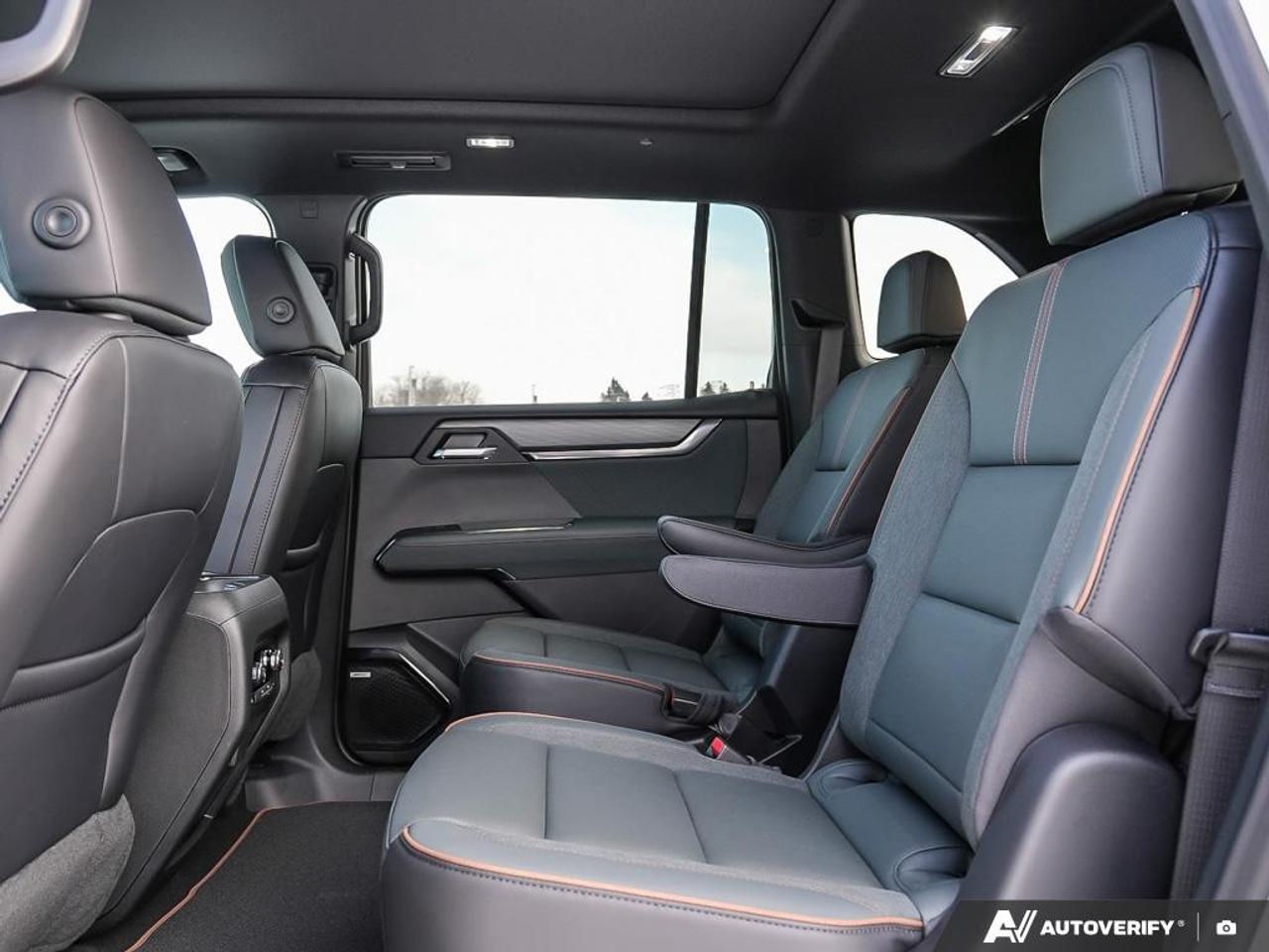 2026 GMC Acadia AWD AT4 Photo