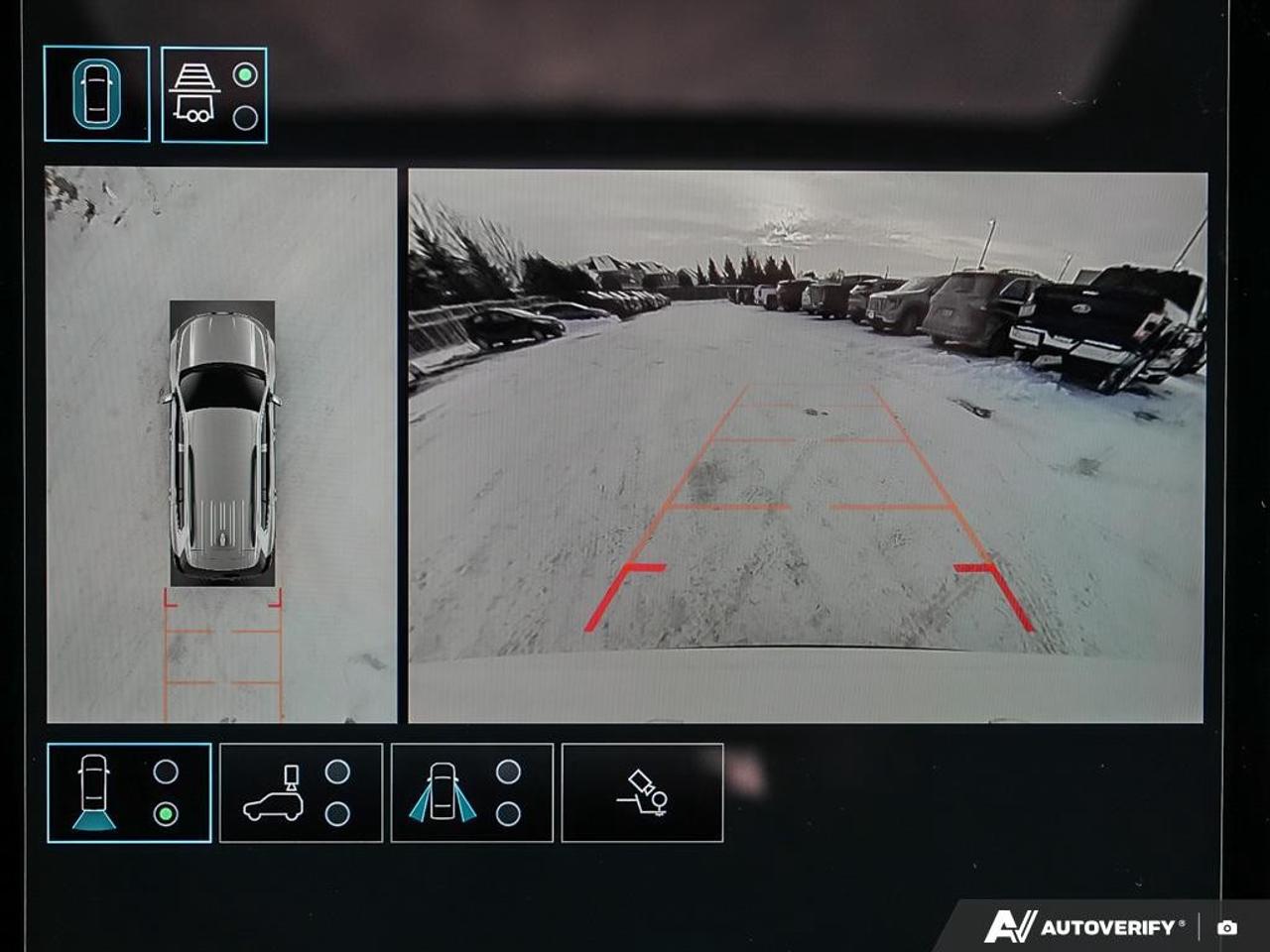 2026 GMC Acadia AWD AT4 Photo