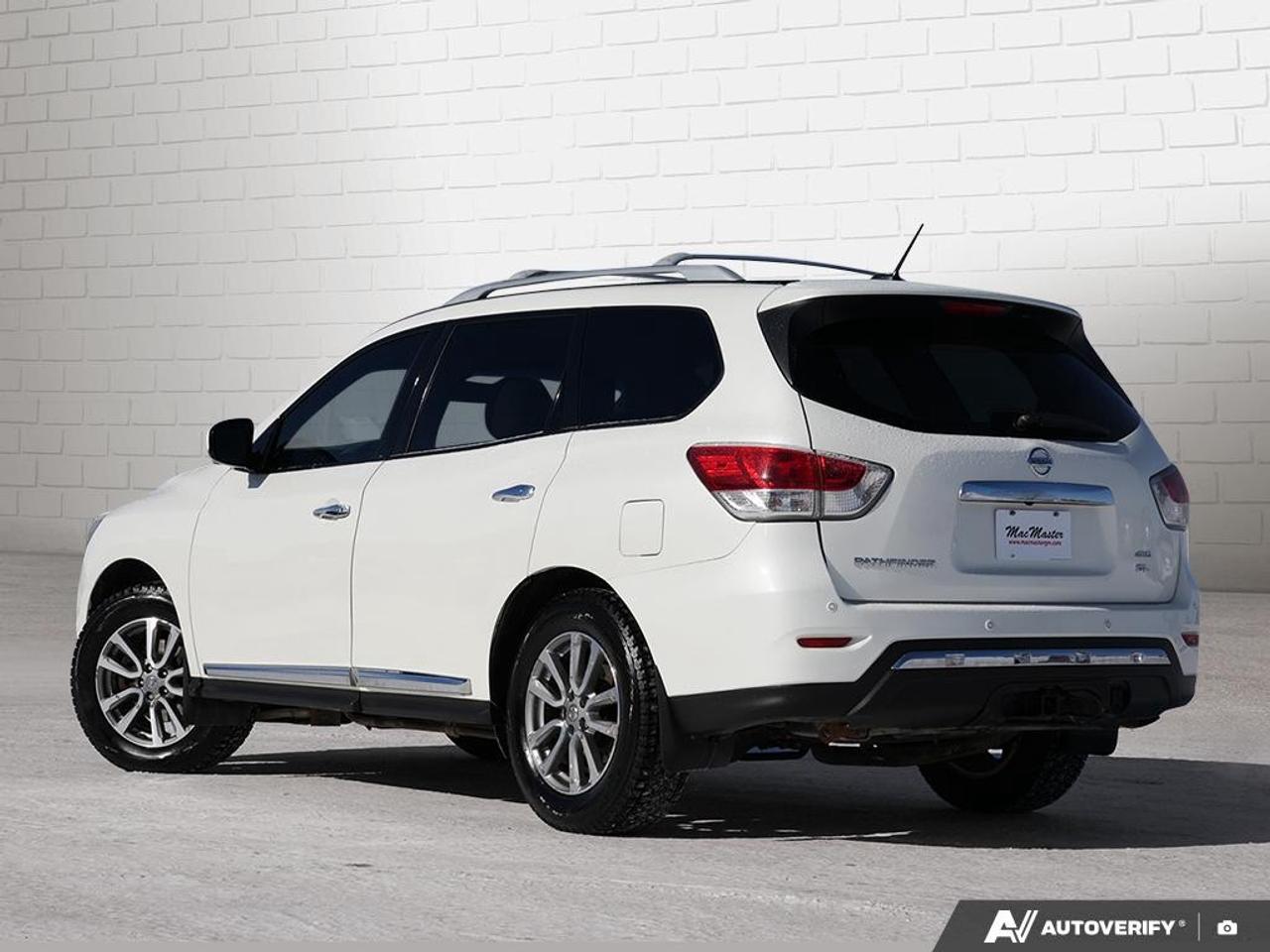 2016 Nissan Pathfinder 4WD 4dr S Photo