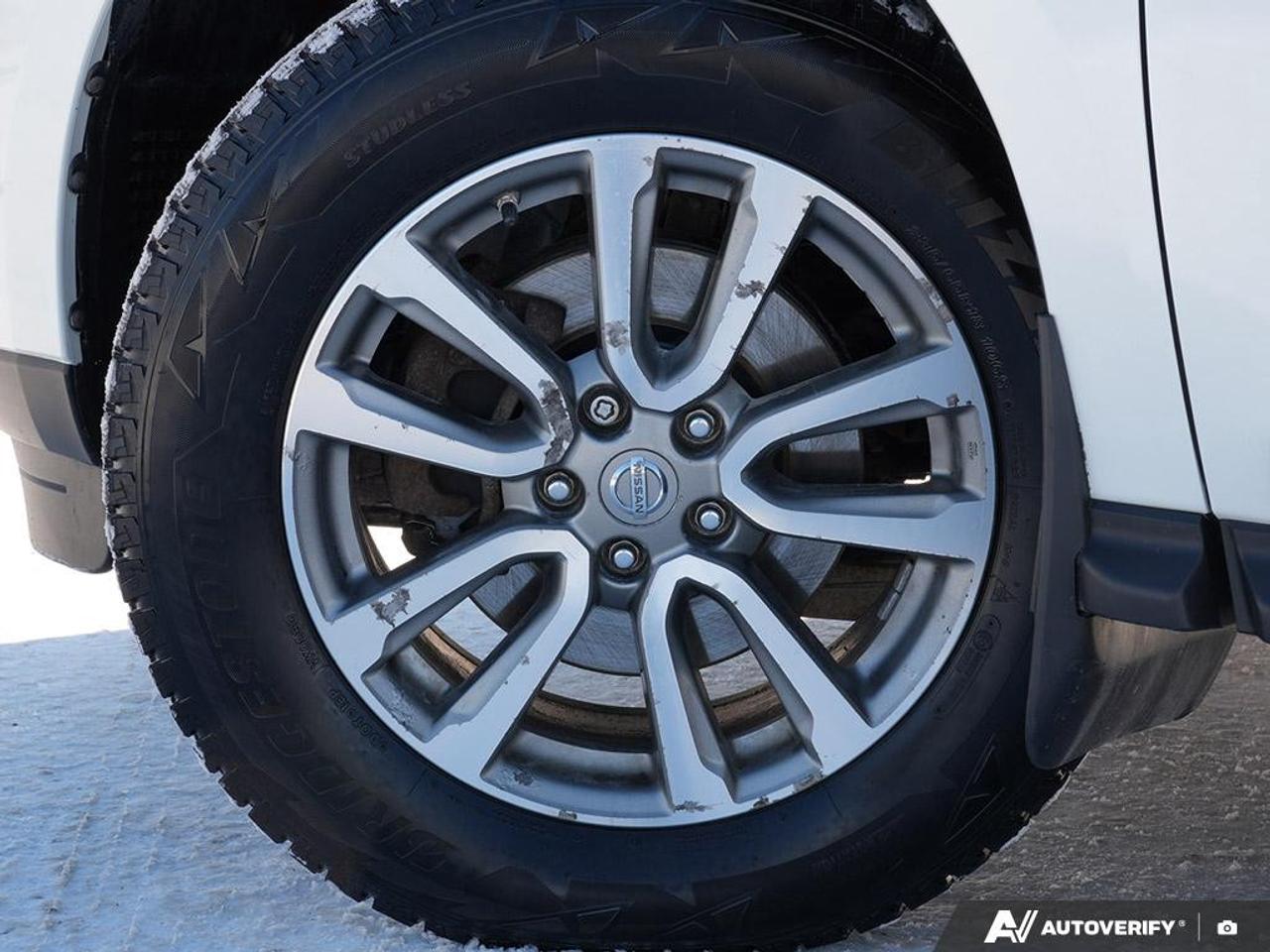 2016 Nissan Pathfinder 4WD 4dr S Photo