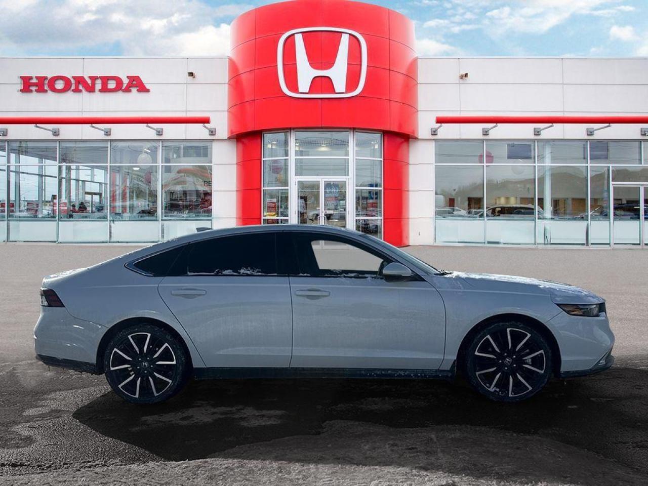 2025 Honda Accord Hybrid TOURING Photo