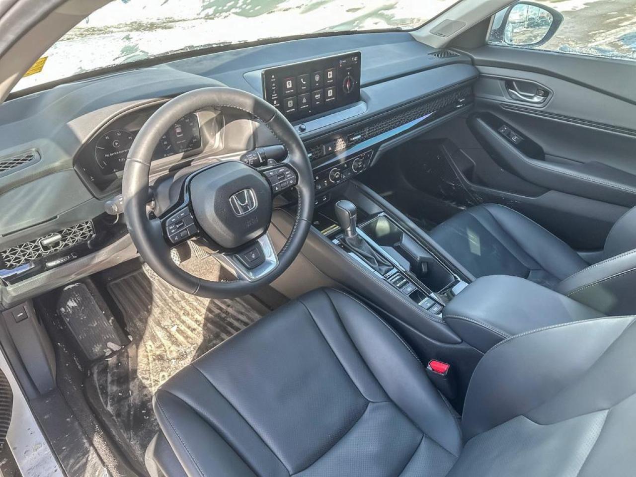 2025 Honda Accord Hybrid TOURING Photo