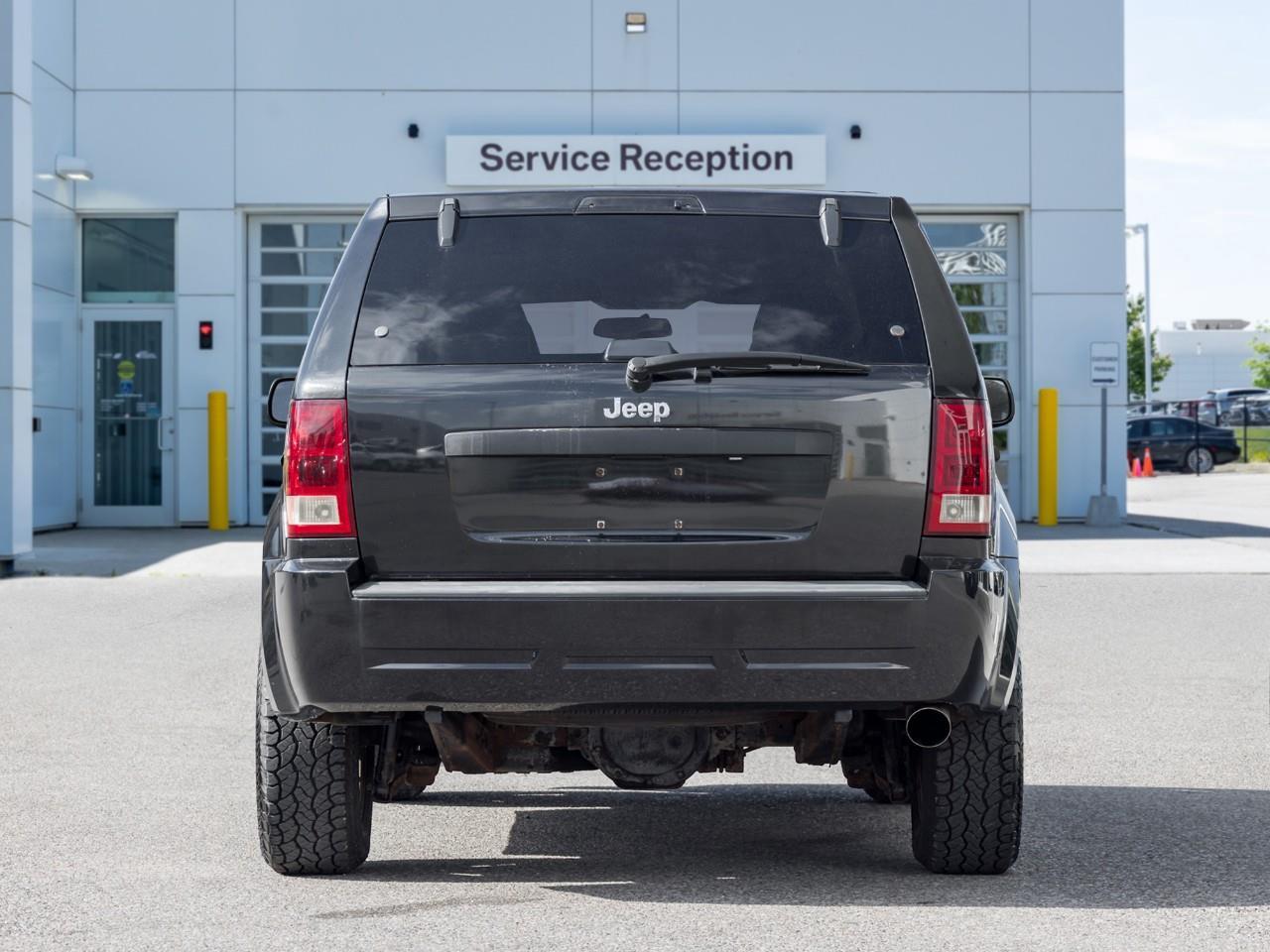 2005 Jeep Grand Cherokee Laredo 4dr 4x4 Photo