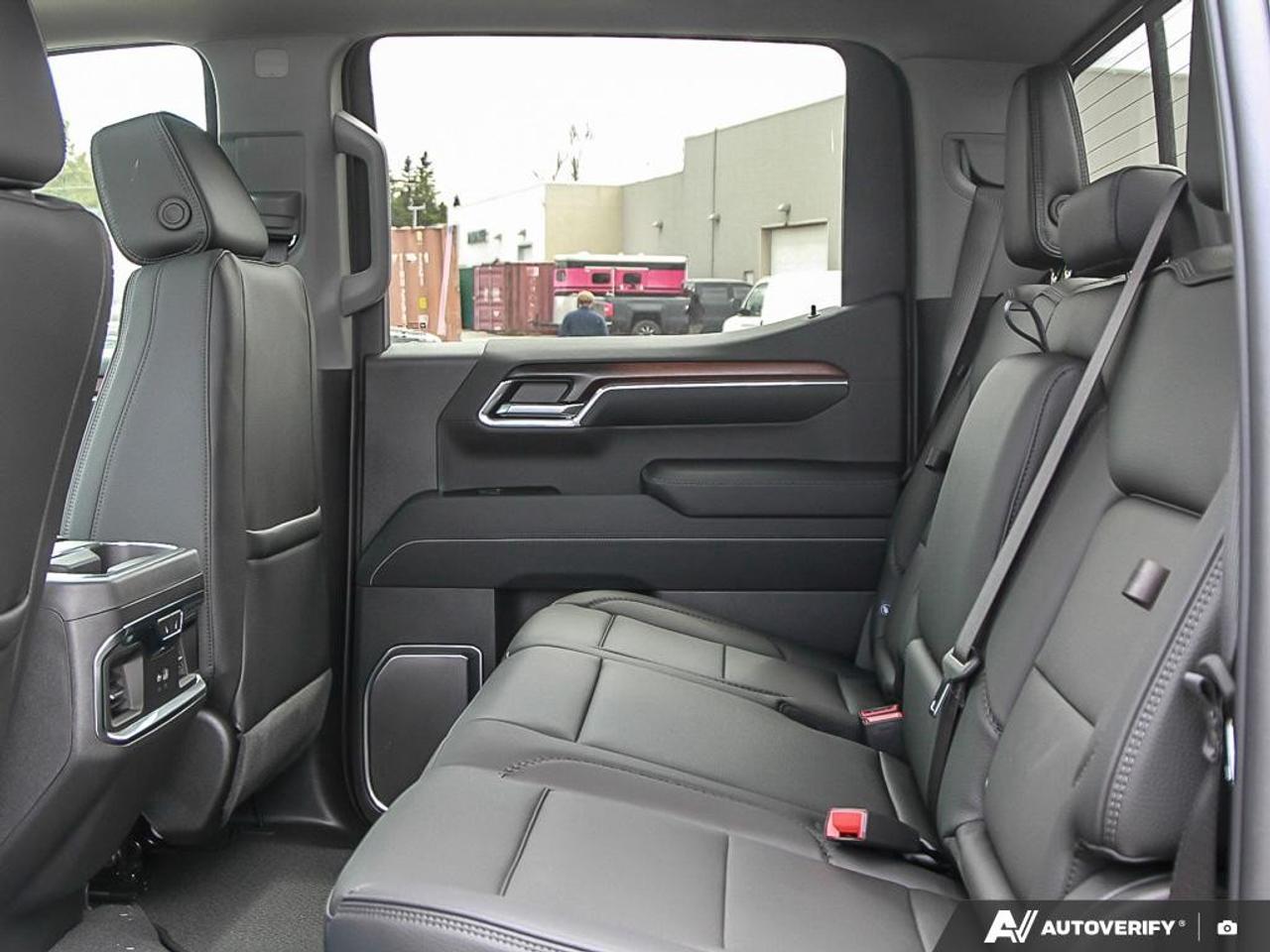 2026 GMC Sierra 1500 Crew Cab Short Box 4-Wheel Drive Denali Photo