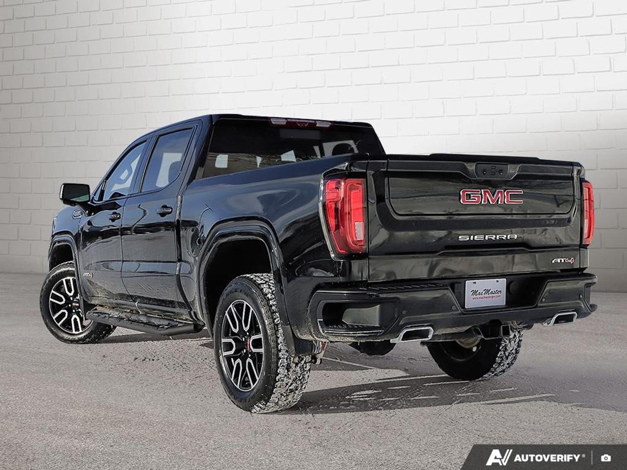 2025 GMC Sierra 1500 Crew Cab Short Box 4-Wheel Drive AT4 Photo