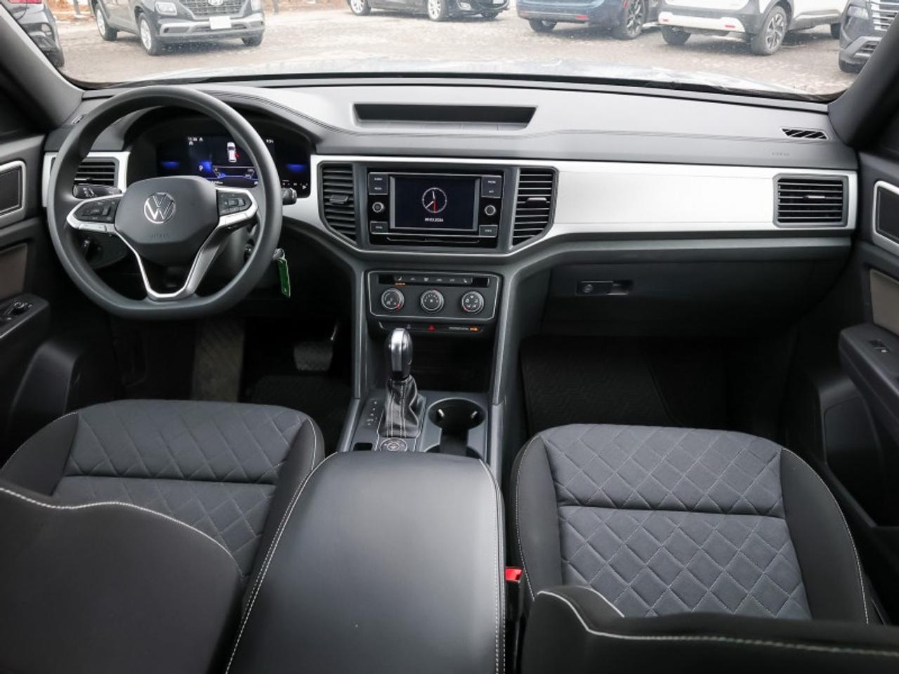 2023 Volkswagen Atlas Cross Sport Trendline 2.0 TSI Photo