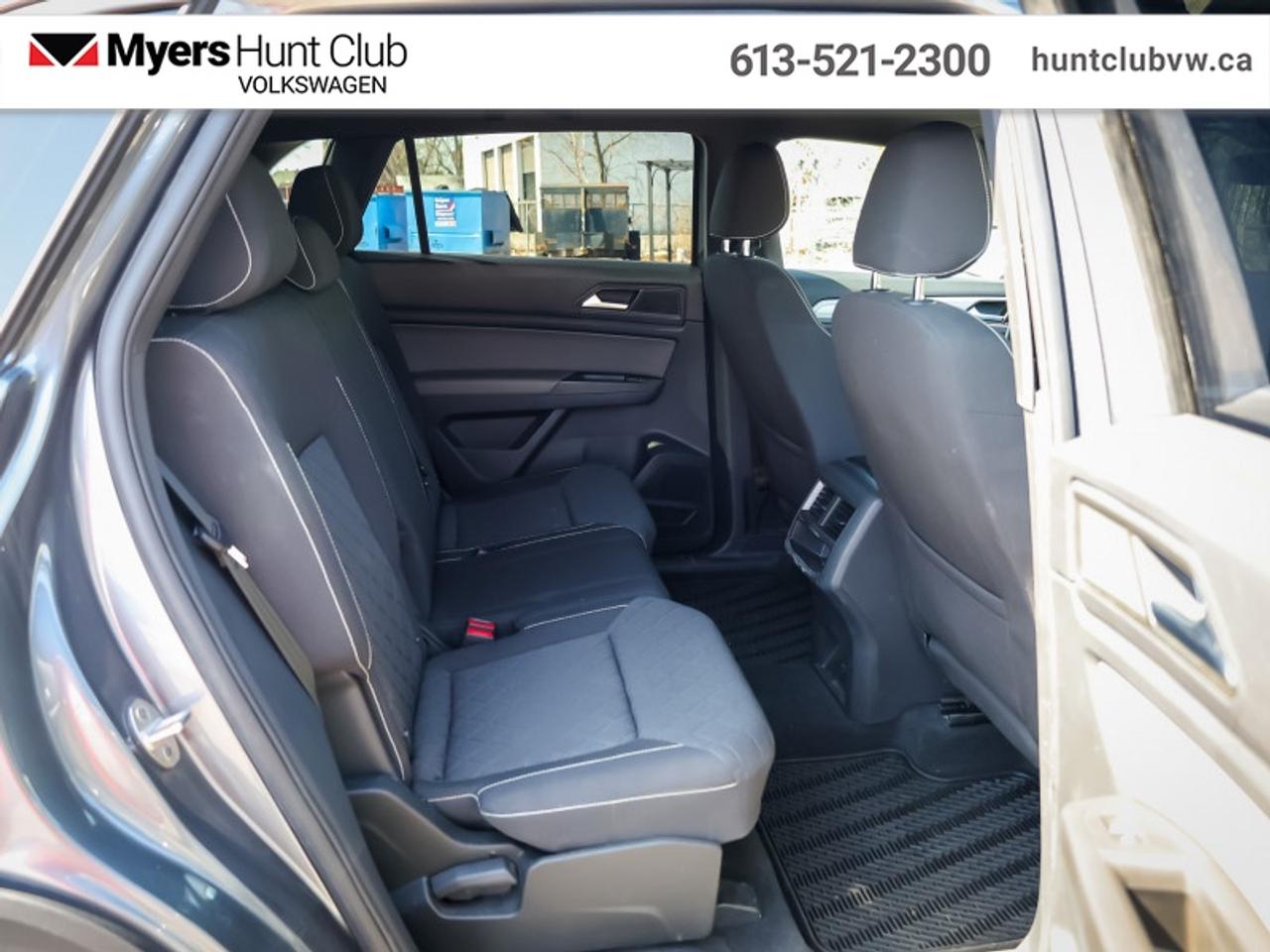 2023 Volkswagen Atlas Cross Sport Trendline 2.0 TSI Photo