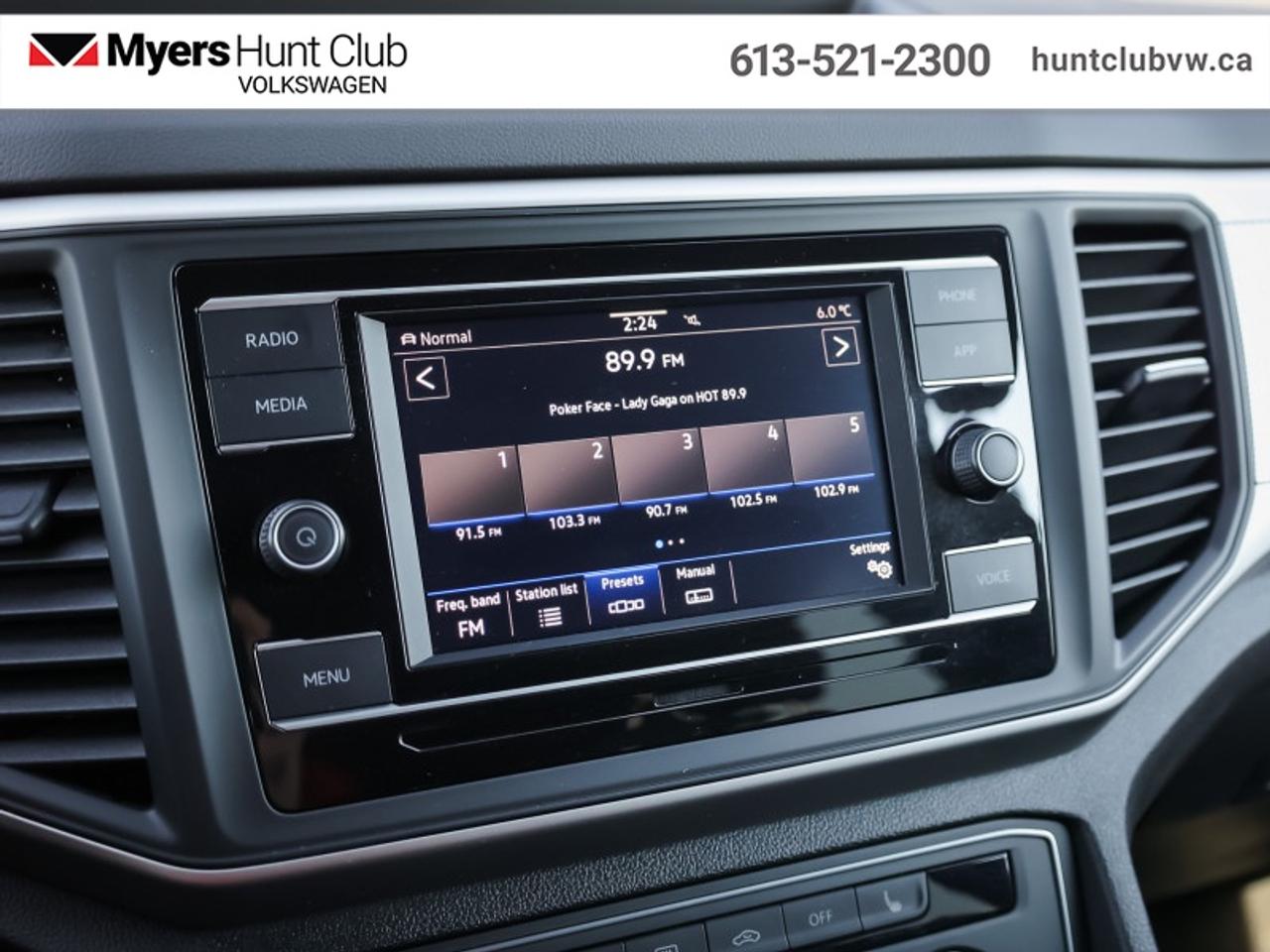 2023 Volkswagen Atlas Cross Sport Trendline 2.0 TSI Photo