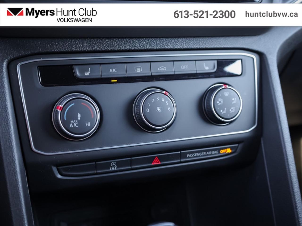 2023 Volkswagen Atlas Cross Sport Trendline 2.0 TSI Photo