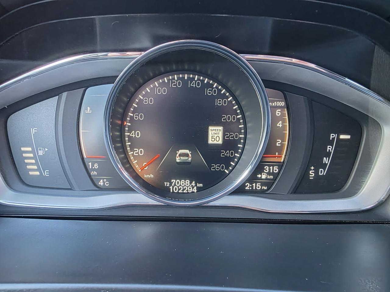 2018 Volvo V60 Cross Country T5 AWD Premier Photo