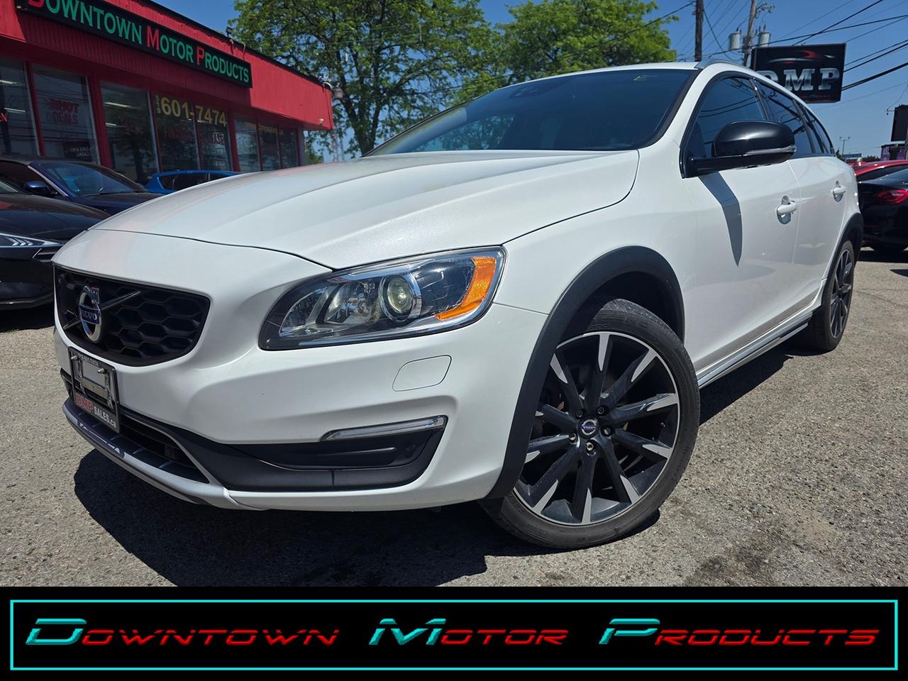 2018 Volvo V60 Cross Country