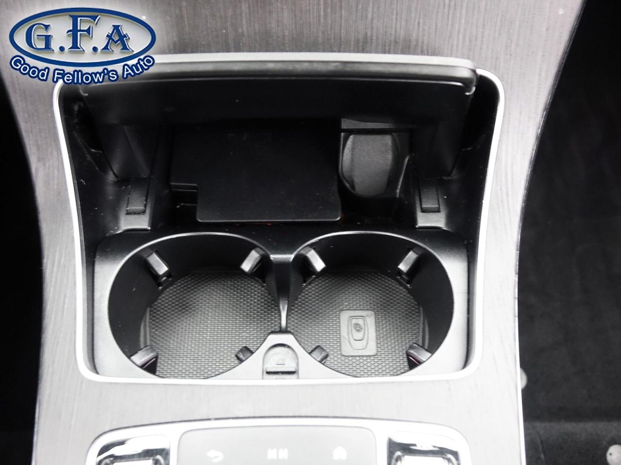 2022 Mercedes-Benz GLC-Class 4MATIC, PANORAMIC ROOF, PREMIUM PACKAGE, SPORT PAC Photo