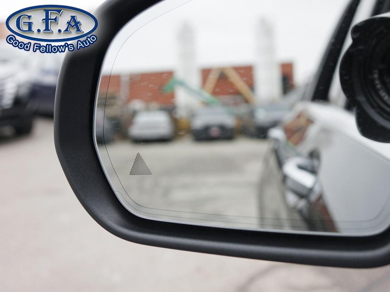 2022 Mercedes-Benz GLC-Class 4MATIC, PANORAMIC ROOF, PREMIUM PACKAGE, SPORT PAC Photo