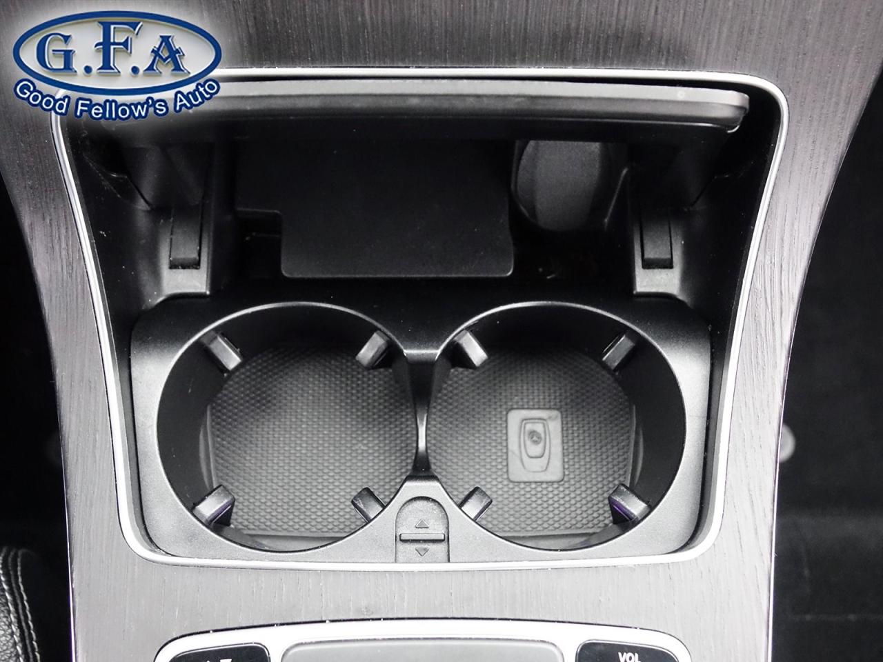 2022 Mercedes-Benz GLC-Class 4MATIC, PANORAMIC ROOF, PREMIUM PACKAGE, SPORT PAC Photo