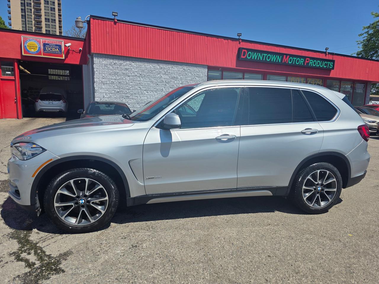 2018 BMW X5 xDrive35i Photo2