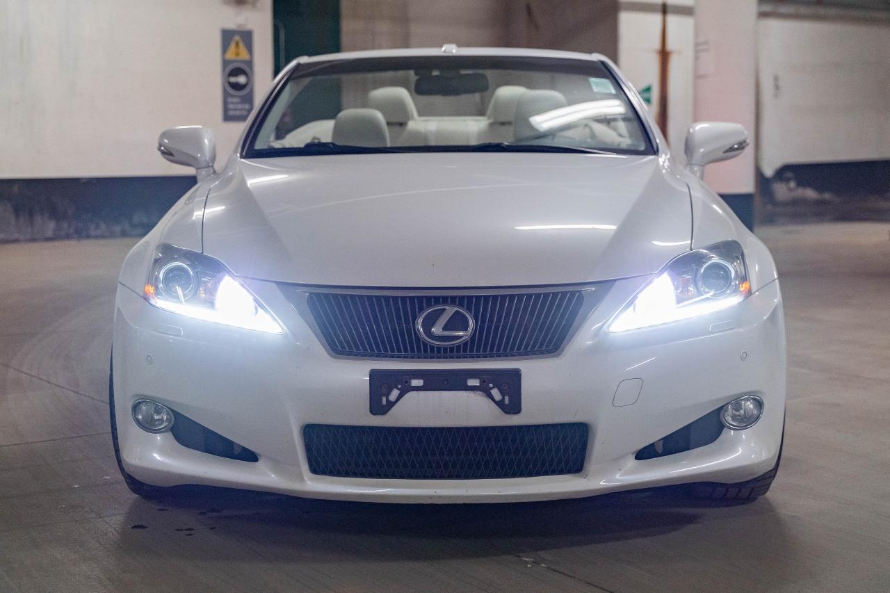 2010 Lexus IS350C Safety Certified V6 Low Km Welcome Trades Photo
