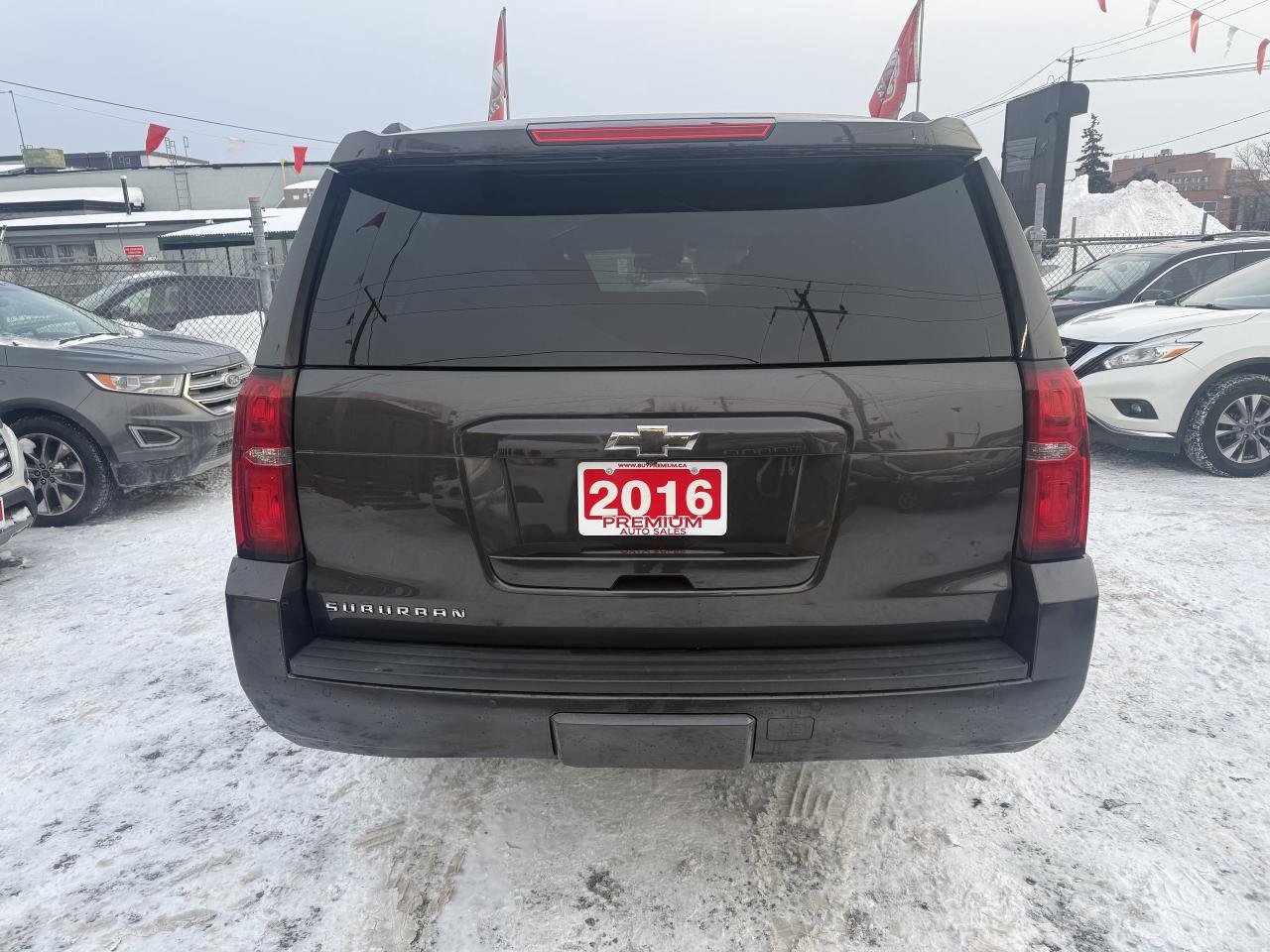 2016 Chevrolet Suburban *** 3 YEAR WARRANTY INCLUDED *** Photo4