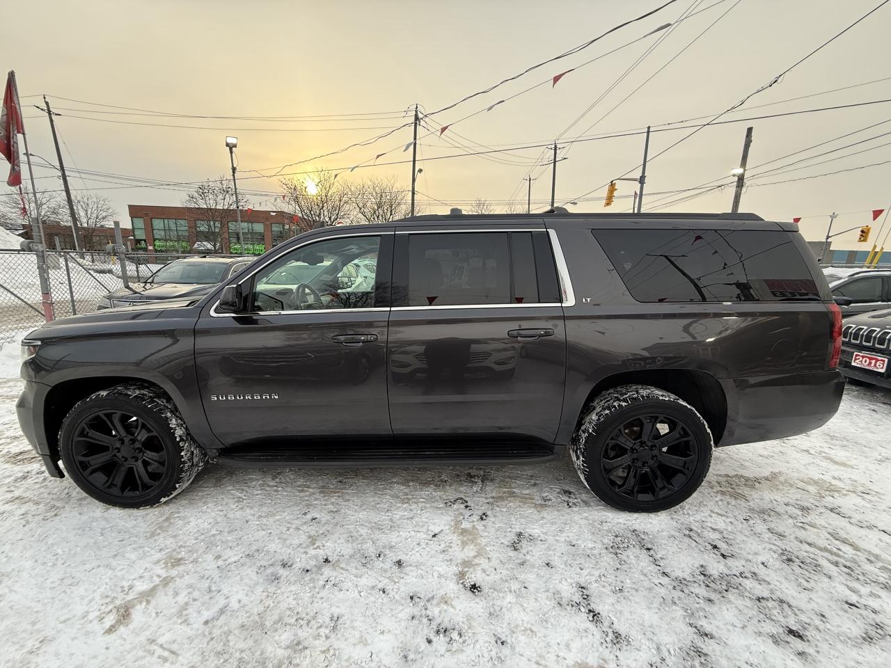 2016 Chevrolet Suburban *** 3 YEAR WARRANTY INCLUDED *** Photo