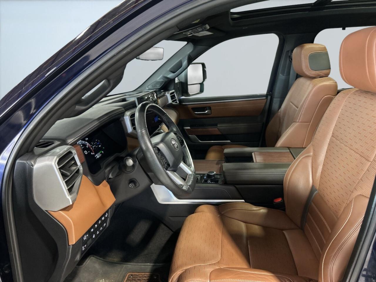 2024 Toyota Tundra Platinum 4x4 CrewMax/No accidents/ Clean title/ To Photo